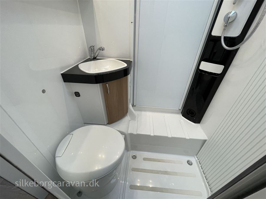 Hobby Optima De Luxe T75 HGE aut.